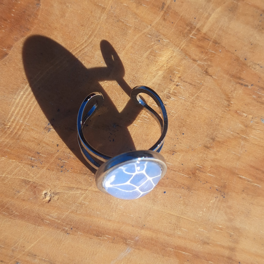 R1001 Purple Oval Ring